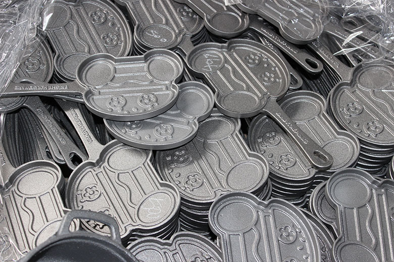 Cartoon style mini cast iron skillet with the option to add your own logo